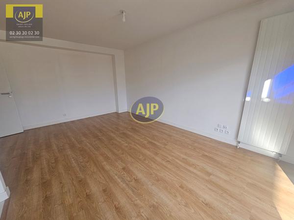 Appartement à vendre Saint Gilles Croix De Vie - 3 pièces, 56m² avec 2 chambre(s) à 209 000€ - AJP Immobilier St-Gilles-Croix-de-Vie