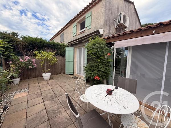 Maison à vendre  2 pièces - 50 m 2   COGOLIN  - 83
