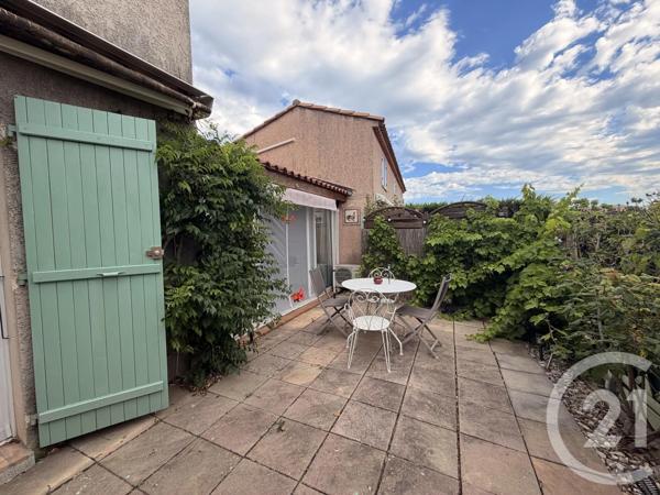 Maison à vendre  2 pièces - 50 m 2   COGOLIN  - 83