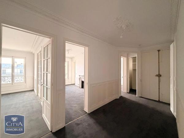 Appartement à louer 3 pièces 75.97m²