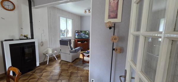 Très belle propriété, à 3 min du bourg