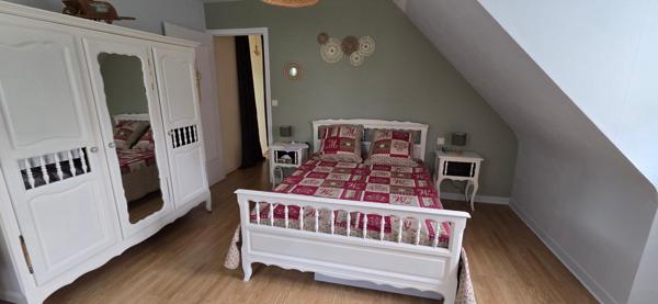 Très belle propriété, à 3 min du bourg