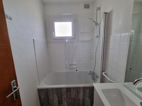Appartement Amberieu En Bugey 4 pièce(s)