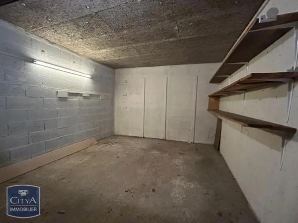 Parking à louer Tours (37000)