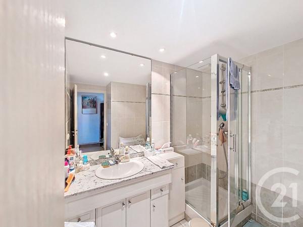 Appartement T3 à vendre  3 pièces - 65,59 m2 ARCACHON - 33