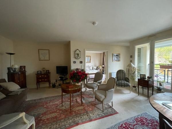 RESIDENCE AVEC SERVICES - Appartement de 3 pièces en vente loué aux Hespérides