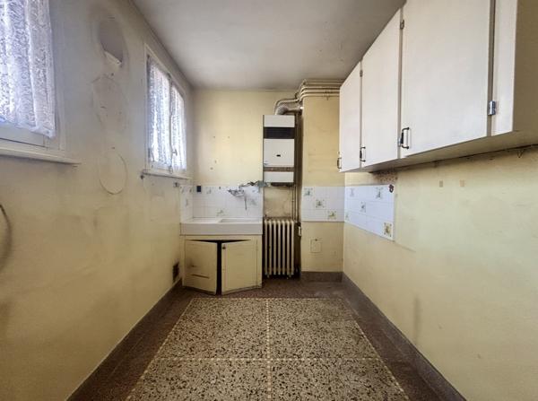 Appartement T3 – 56 m2 à rénover