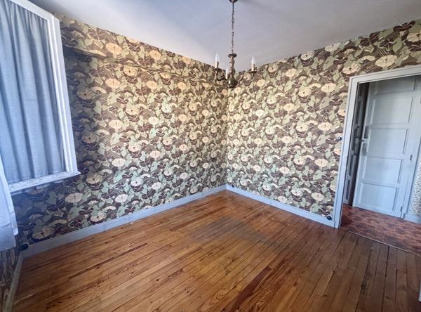 Appartement T3 – 56 m2 à rénover
