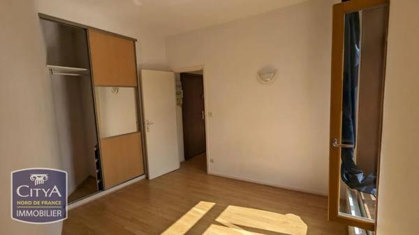 Appartement à louer 2 pièces 35.68m² Lille (59800)