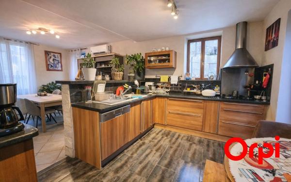 Maison à vendre    5 pièces •  Château-Thierry