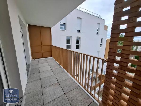 Appartement à louer 3 pièces 68.53m² Évry-Courcouronnes (91000)