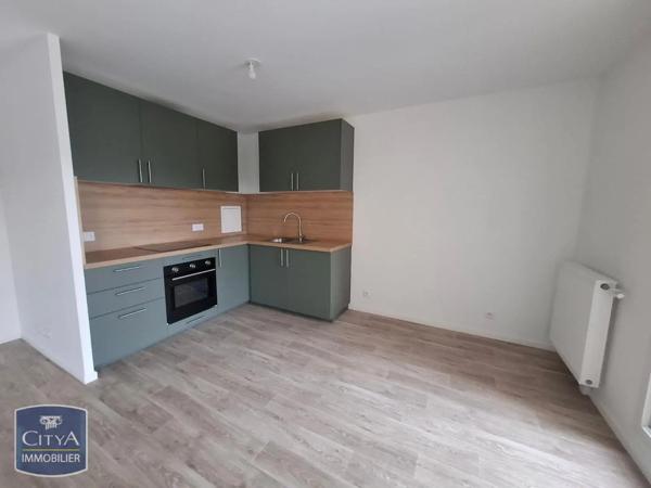 Appartement à louer 3 pièces 68.53m² Évry-Courcouronnes (91000)