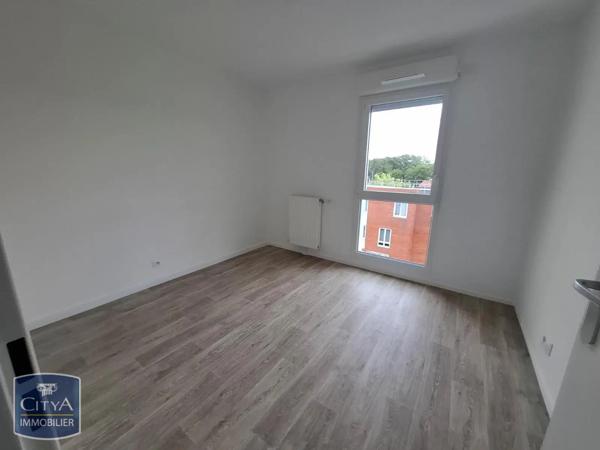 Appartement à louer 3 pièces 68.53m² Évry-Courcouronnes (91000)
