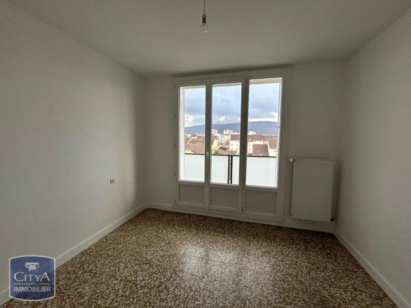 Appartement à louer 4 pièces 66.55m²