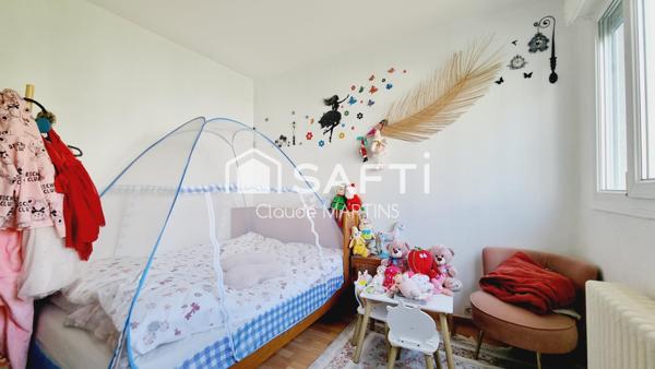 Maison familiale avec 3 chambres et jardin à 3 mn à pieds de la gare de Massy Palaiseau