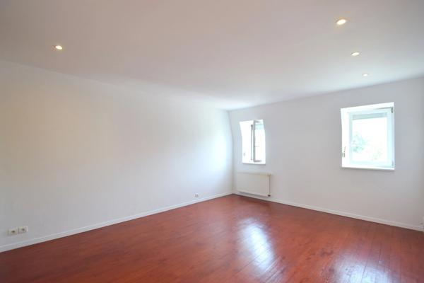 Dpt Haut-Rhin (68), à vendre MULHOUSE appartement T3   de 92 m2