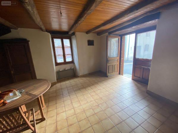 Maison à vendre à Pleaux dans le Cantal (15700), ref : 15060/1176