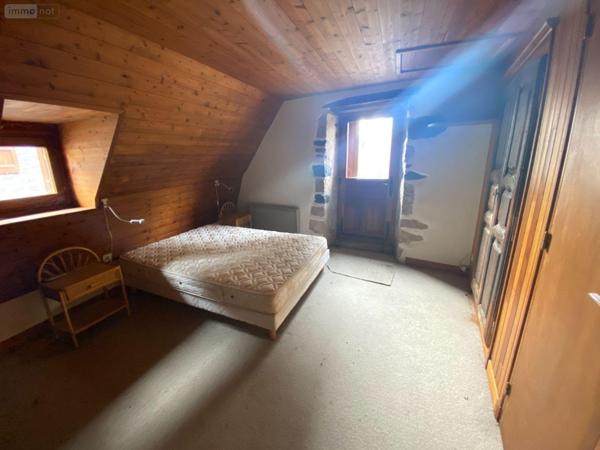 Maison à vendre à Pleaux dans le Cantal (15700), ref : 15060/1176