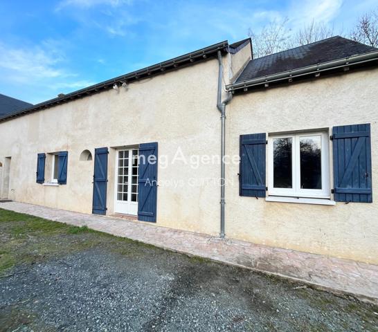 Maison à Montval-sur-Loir, 72500 - 6 pièces 160m²