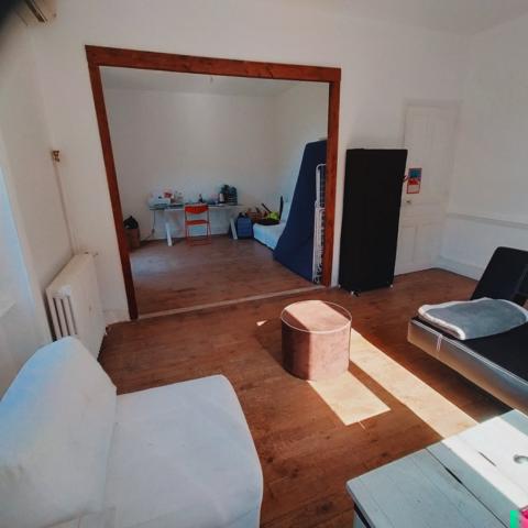 maison de ville thiers 63300