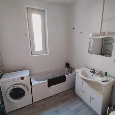 maison de ville thiers 63300