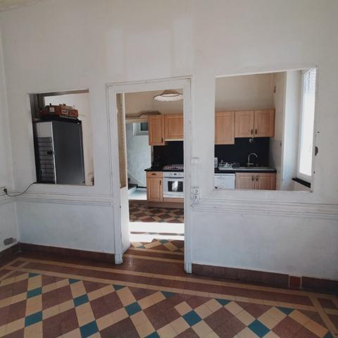 maison de ville thiers 63300