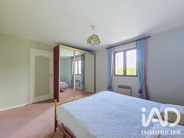 Maison à vendre 6 pièces 108 m² Mandres-les-Roses