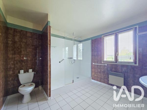 Maison à vendre 6 pièces 108 m² Mandres-les-Roses