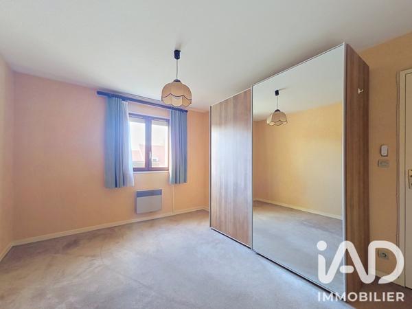 Maison à vendre 6 pièces 108 m² Mandres-les-Roses