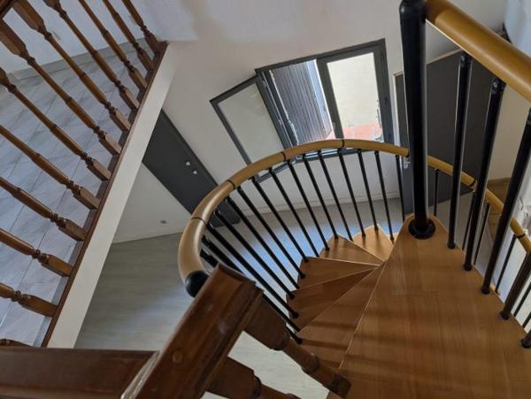 IMMEUBLE NARBONNE 4 APPARTEMENTS VIDES