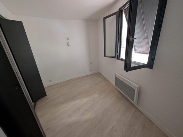 IMMEUBLE NARBONNE 4 APPARTEMENTS VIDES