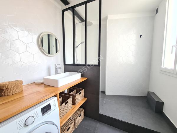 Vieux-Puteaux : Appartement de 2 pièces de 60 m² avec cave