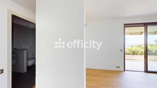 Appartement 7 pièces - 270 m²