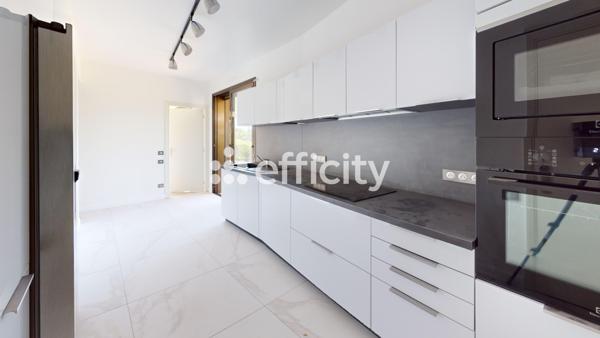 Appartement 7 pièces - 270 m²