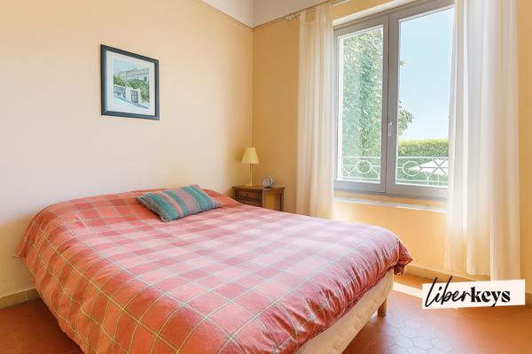 Propriété d’exception à Oraison – Maison de maître avec dépendances, piscine et plus de 2 hectares de terrain arboré