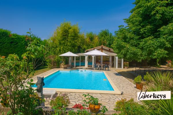 Propriété d’exception à Oraison – Maison de maître avec dépendances, piscine et plus de 2 hectares de terrain arboré