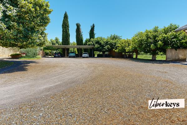 Propriété d’exception à Oraison – Maison de maître avec dépendances, piscine et plus de 2 hectares de terrain arboré