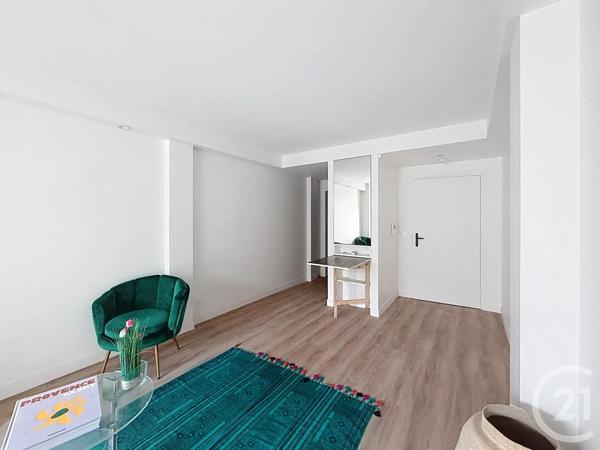 Appartement F1 à vendre  1 pièce - 28,80 m 2   PARIS  - 75013