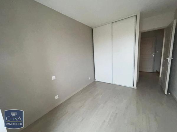 Appartement à louer 3 pièces 48.13m² Saint-Maixent-l'École (79400)