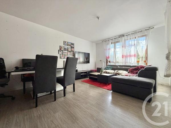 Appartement F3 à vendre  3 pièces - 63 m 2   VILLETANEUSE  - 93