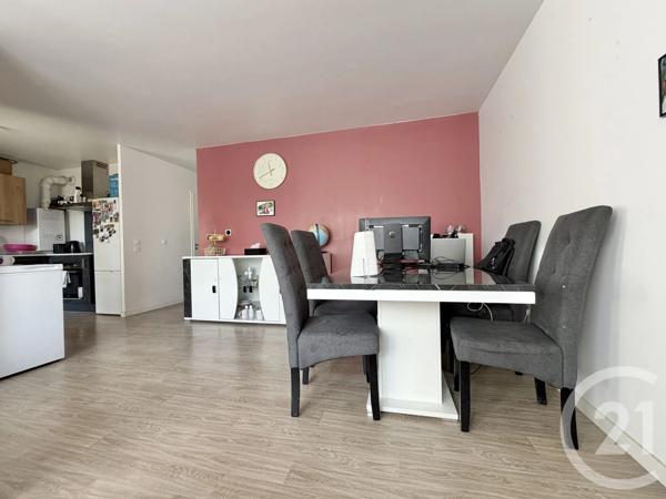 Appartement F3 à vendre  3 pièces - 63 m 2   VILLETANEUSE  - 93