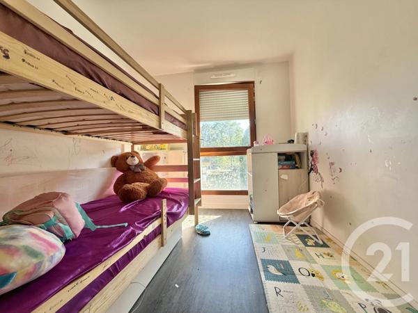 Appartement F3 à vendre  3 pièces - 63 m 2   VILLETANEUSE  - 93