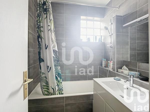 Appartement à vendre 3 pièces 62 m² Saint-Maur-des-Fossés