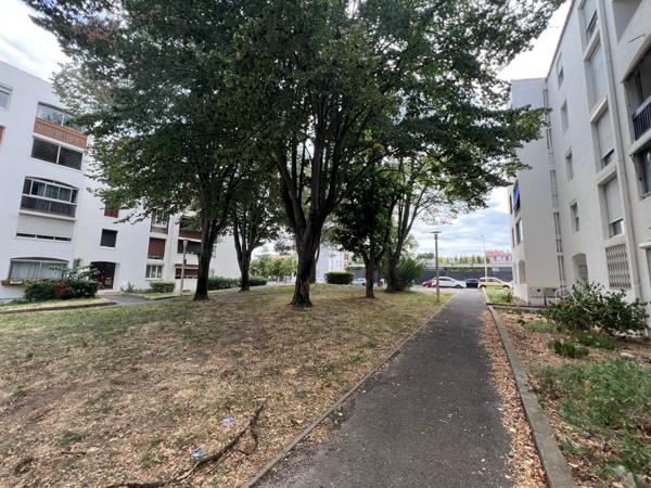 UNIVERSITE (Moulin à Vent ) T4 70 m2