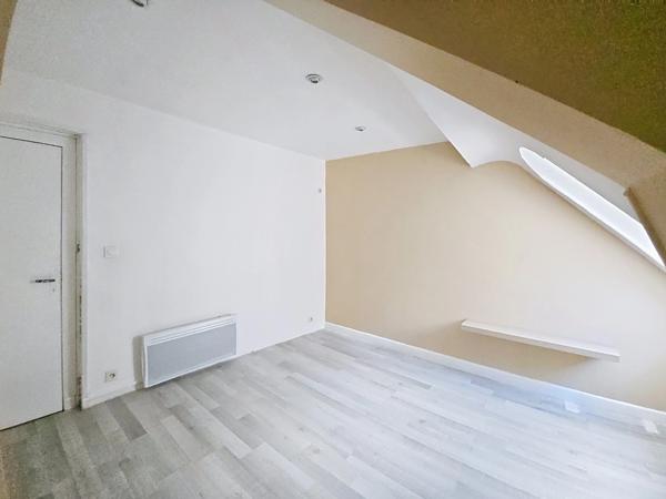 Maison de Ville à LAON, proche centre ville !