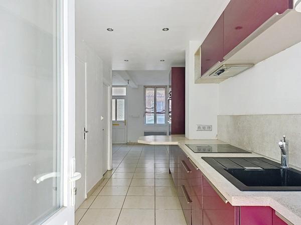 Maison de Ville à LAON, proche centre ville !