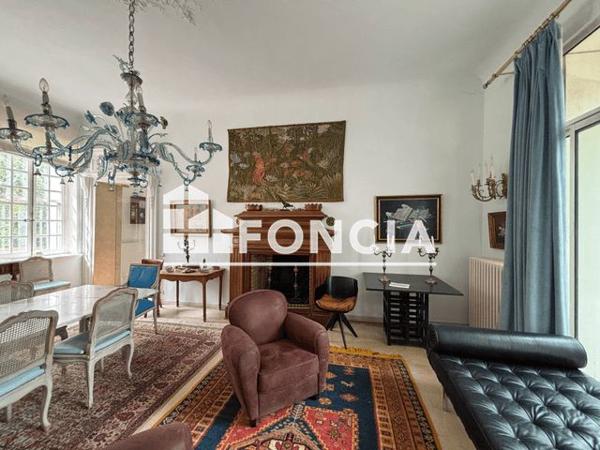 À vendre Maison 10 pièces 490 m² - Caissargues 30132