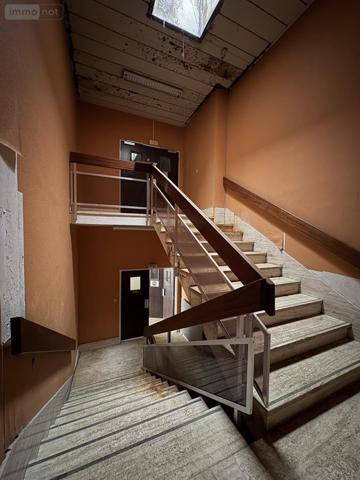 Immeuble à vendre à Laon dans l'Aisne (02000), ref : 02002-346