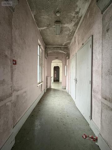 Immeuble à vendre à Laon dans l'Aisne (02000), ref : 02002-346