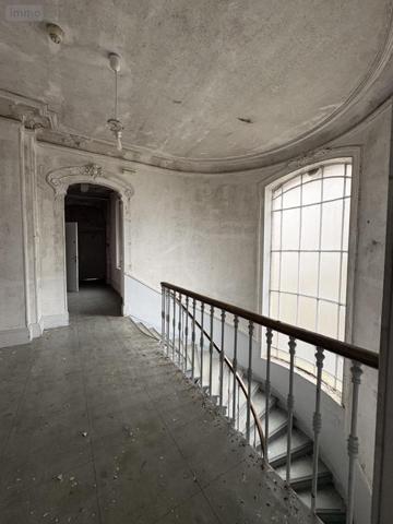 Immeuble à vendre à Laon dans l'Aisne (02000), ref : 02002-346